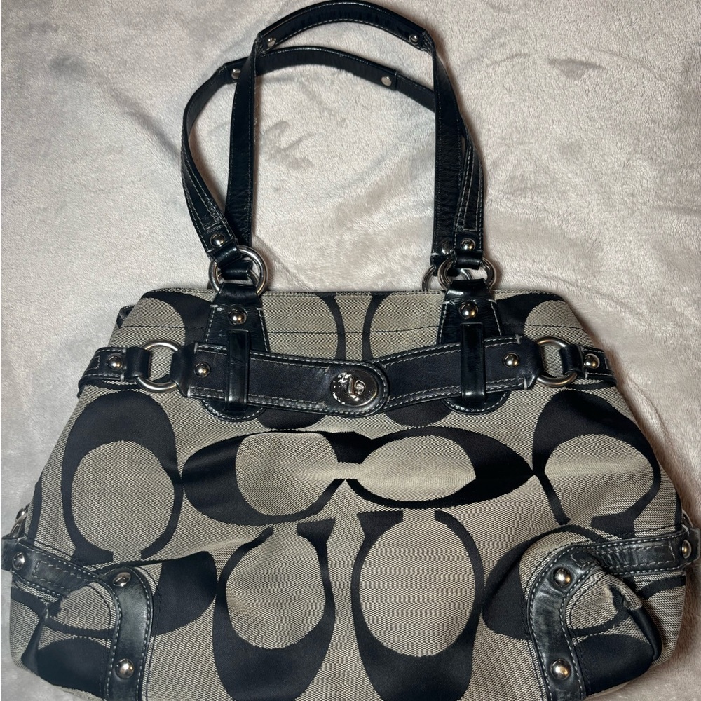 Vintage Coach Carly handbag